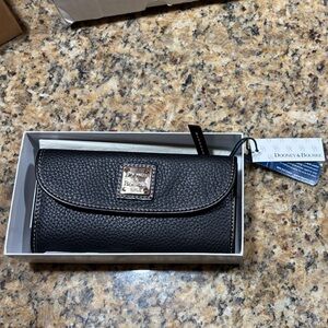 Dooney & Bourke Black Pebbled Leather Clutch